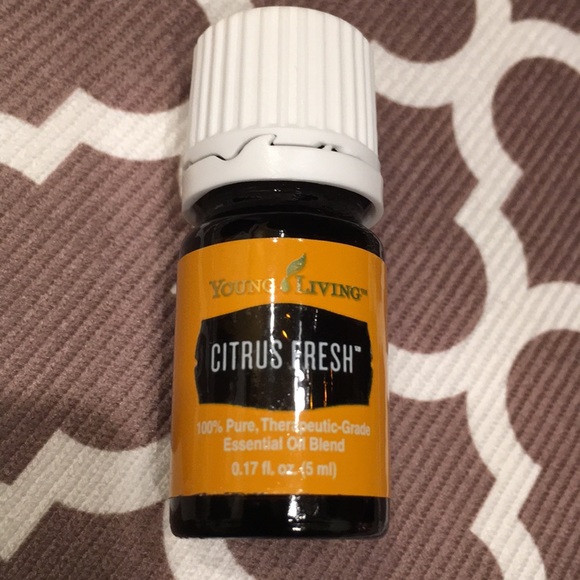 🍊2 NEW unopened Young Living Essential Oils🍋 - Picture 5 of 8